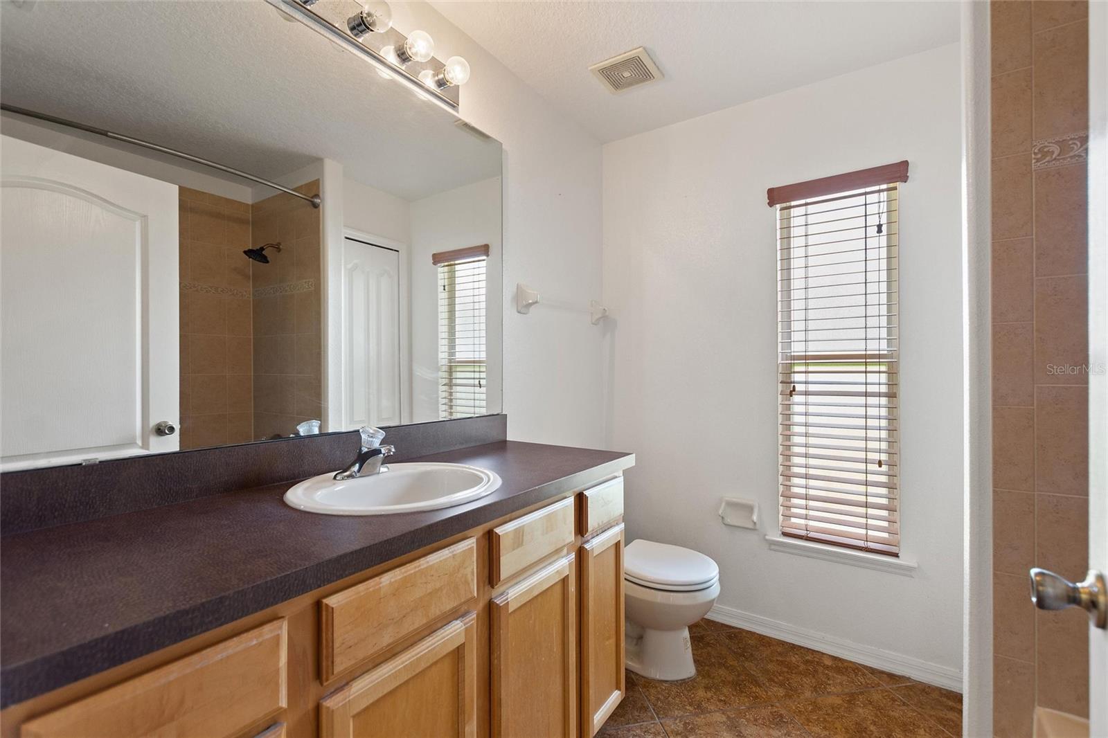 EAST LAKE COVE - Residential Lease