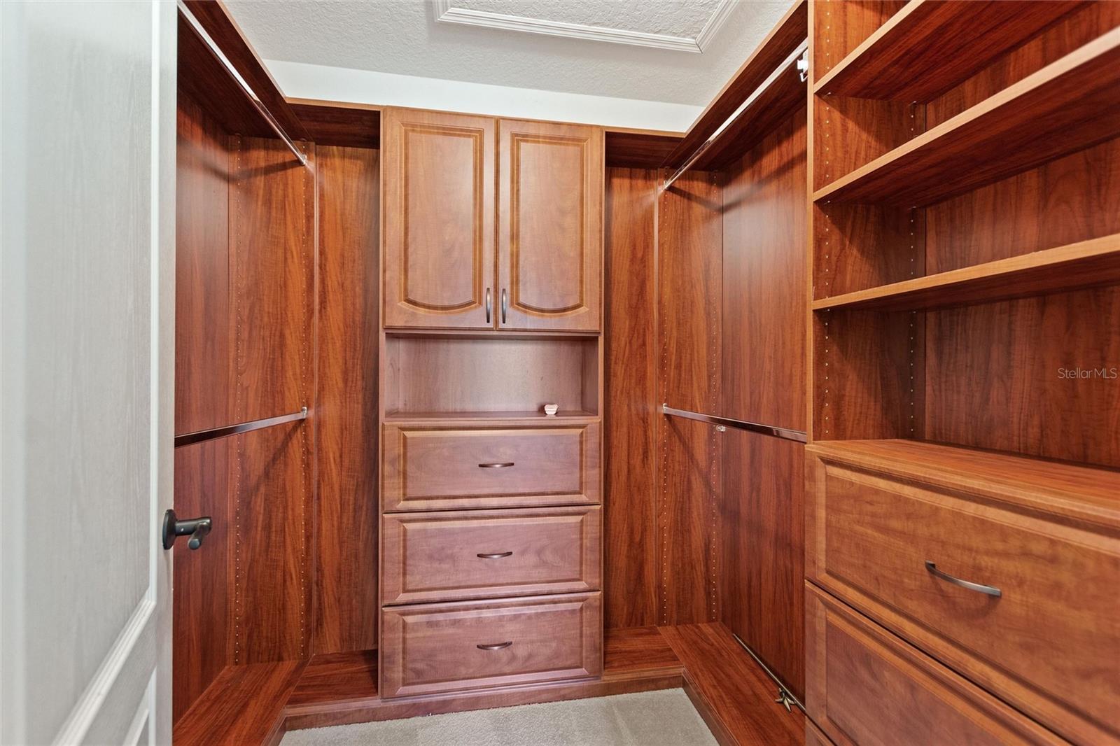 EAST LAKE COVE - Residential Lease