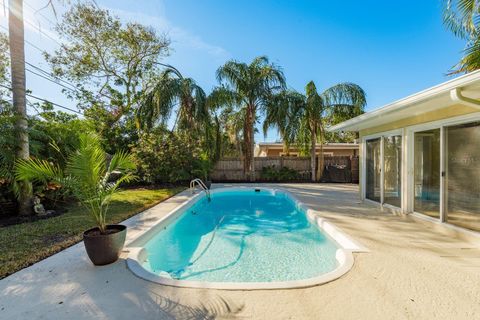 A home in LARGO