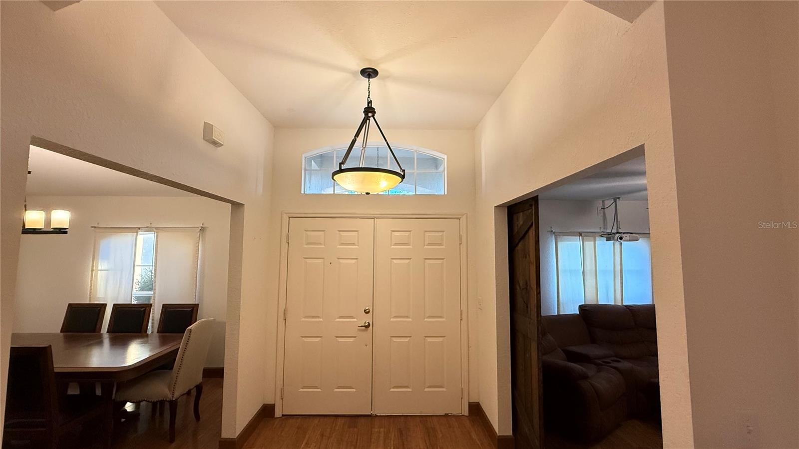 SAVANNA POINTE - Residential Lease