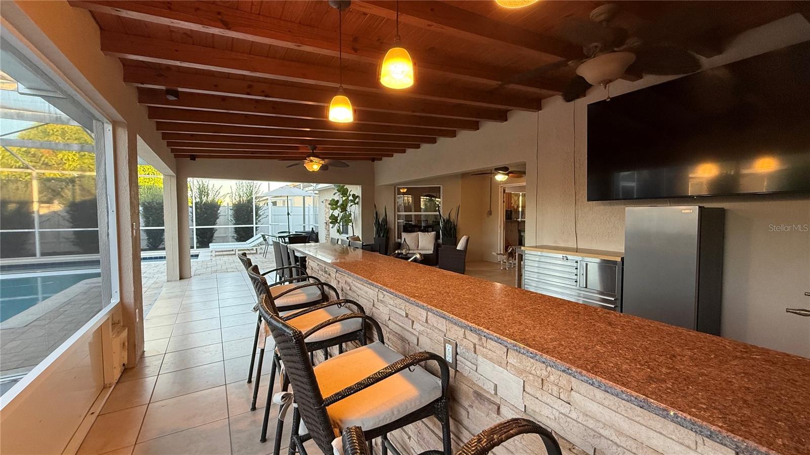 SAVANNA POINTE - Residential Lease