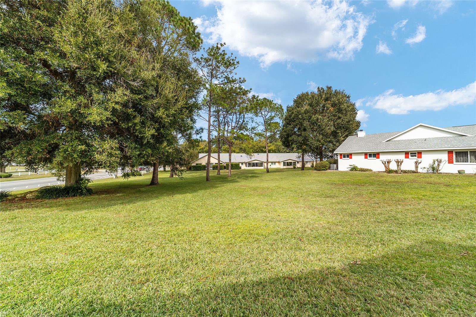 ON TOP OF THE WORLD - Residential