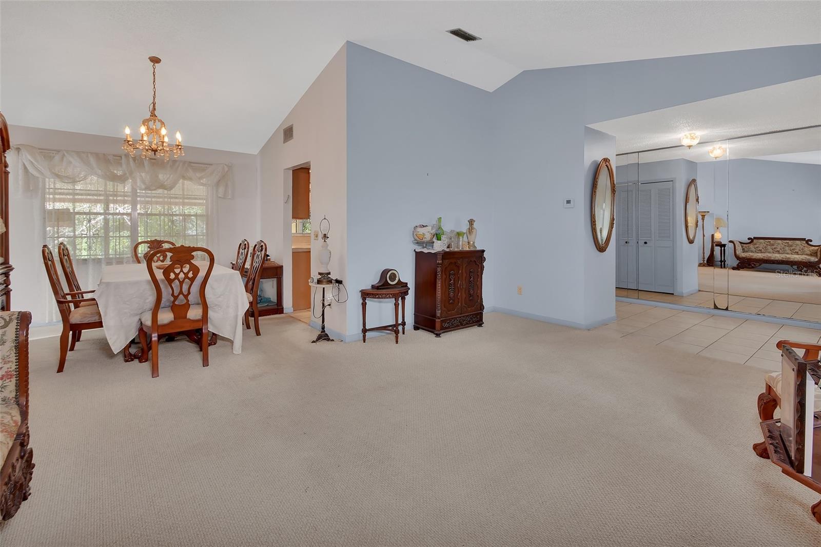 DE HONA LAKES UN 16 - Residential