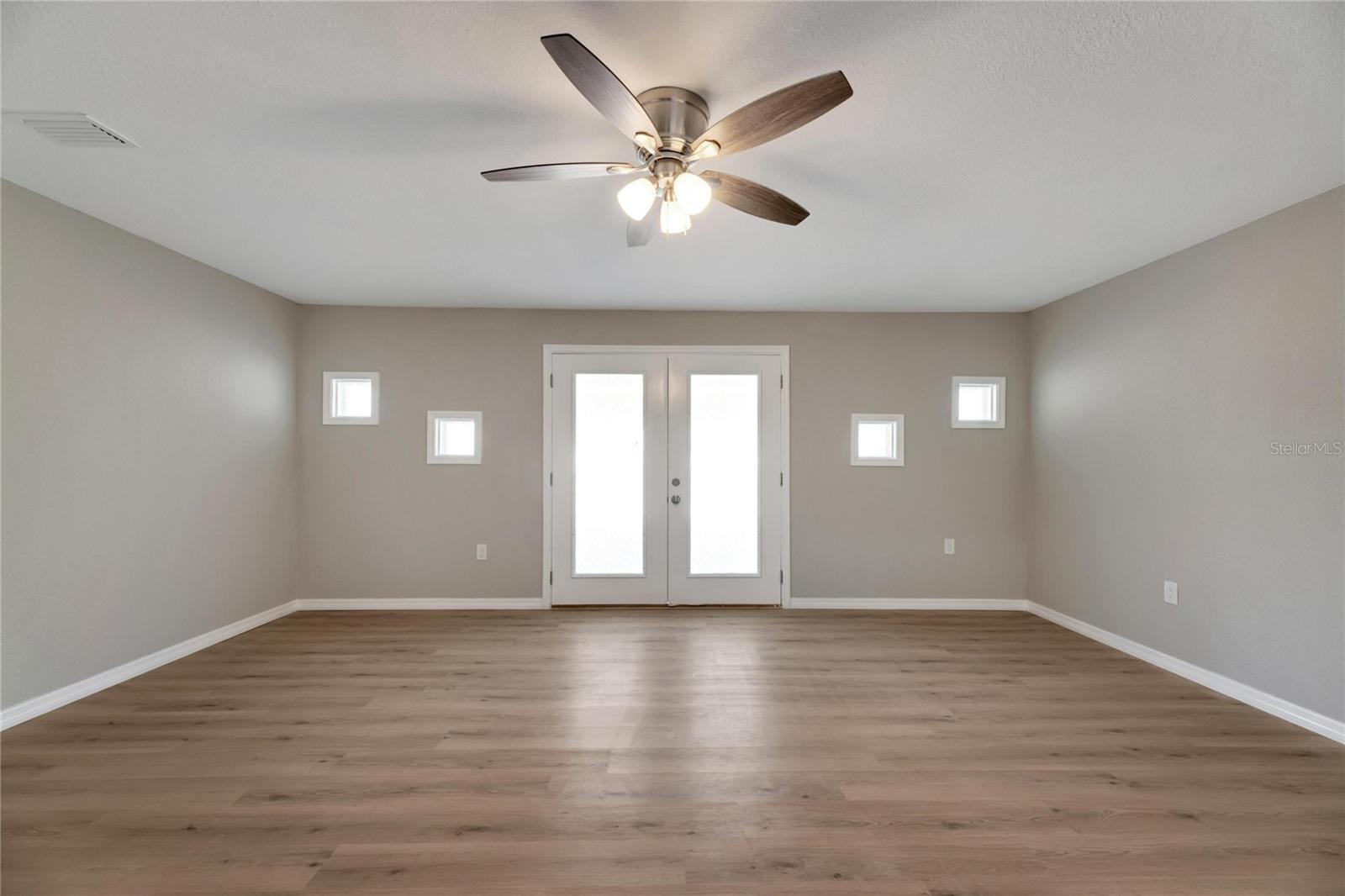 APOLLO BEACH UNIT TWO - Residential