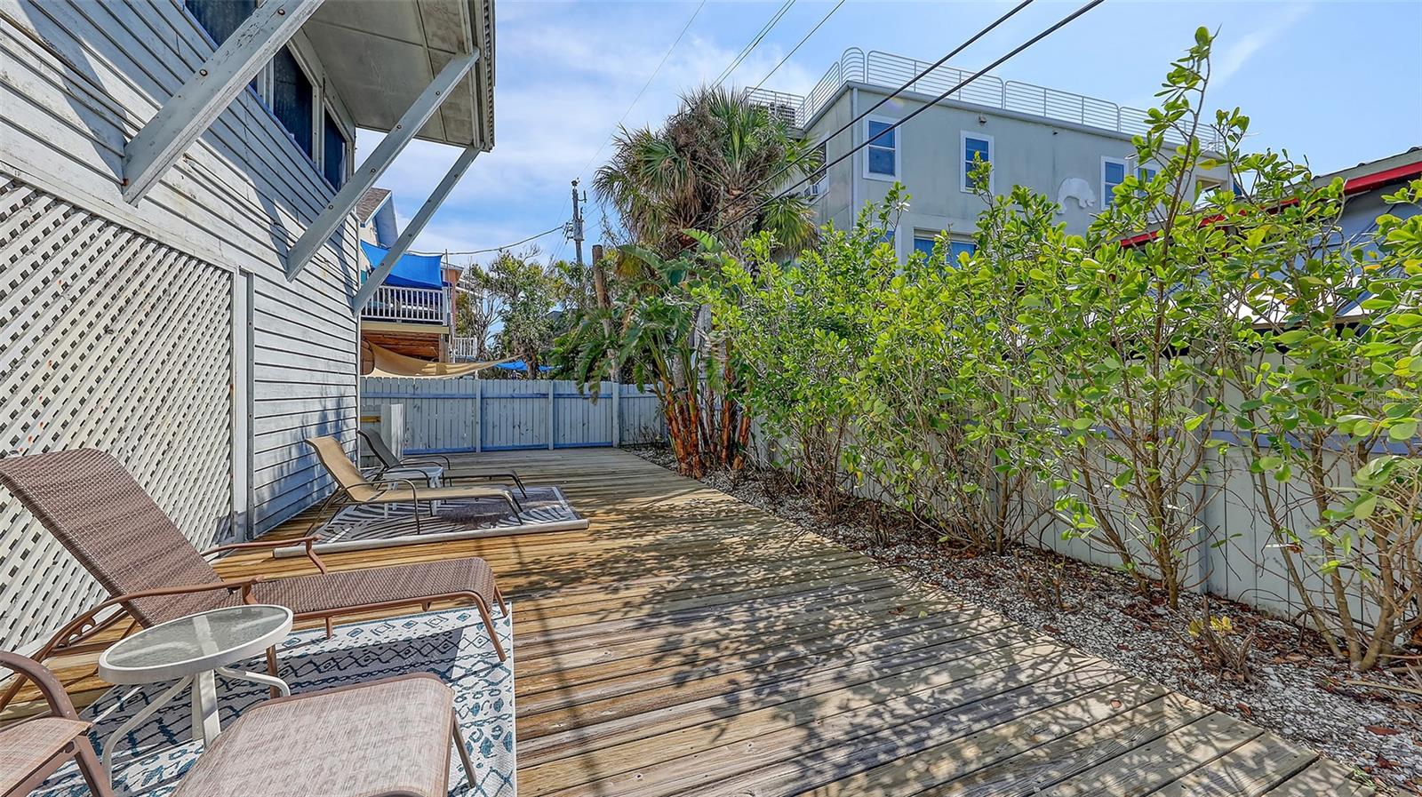 MIRA MAR BEACH - Residential