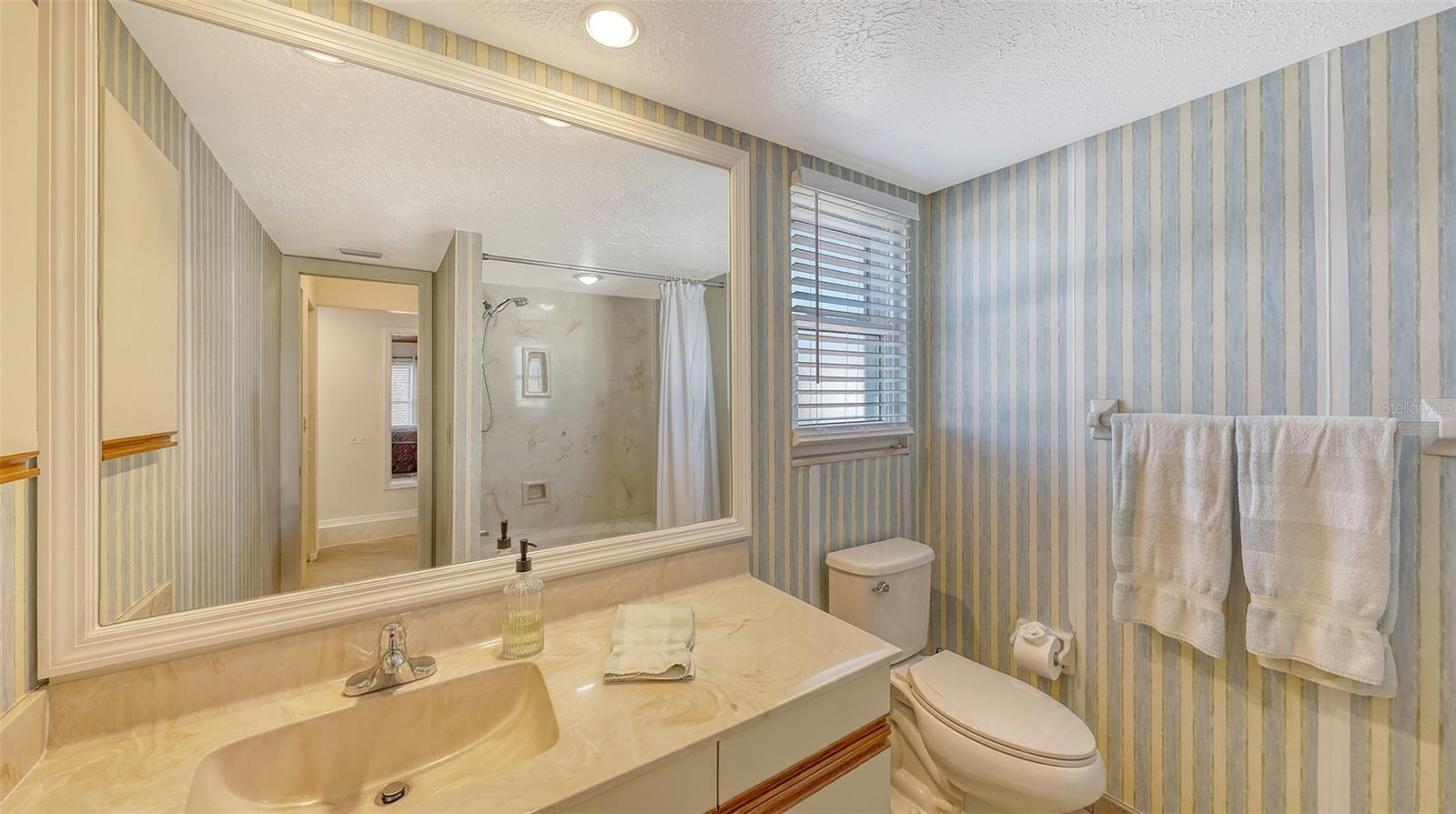 MIRA MAR BEACH - Residential