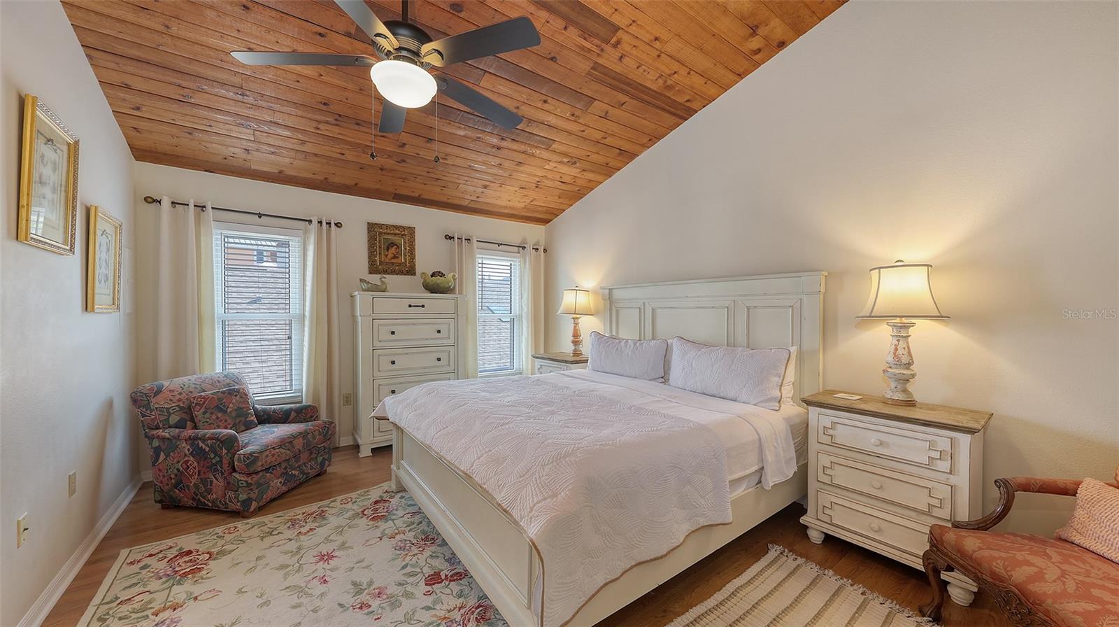 MIRA MAR BEACH - Residential