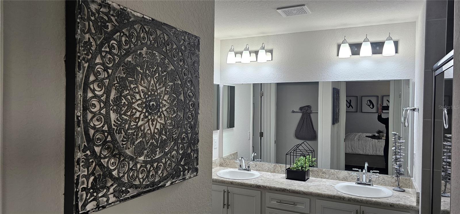 SIENA RESERVE PH 2A & 2B - Residential Lease