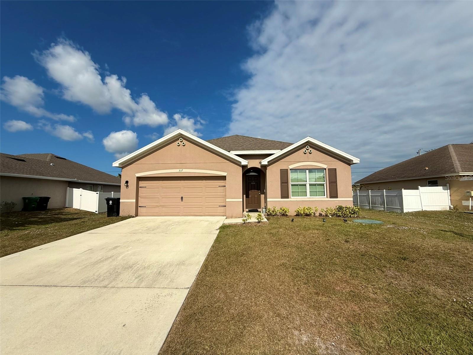 PORT ST LUCIE SEC 22 - Residential