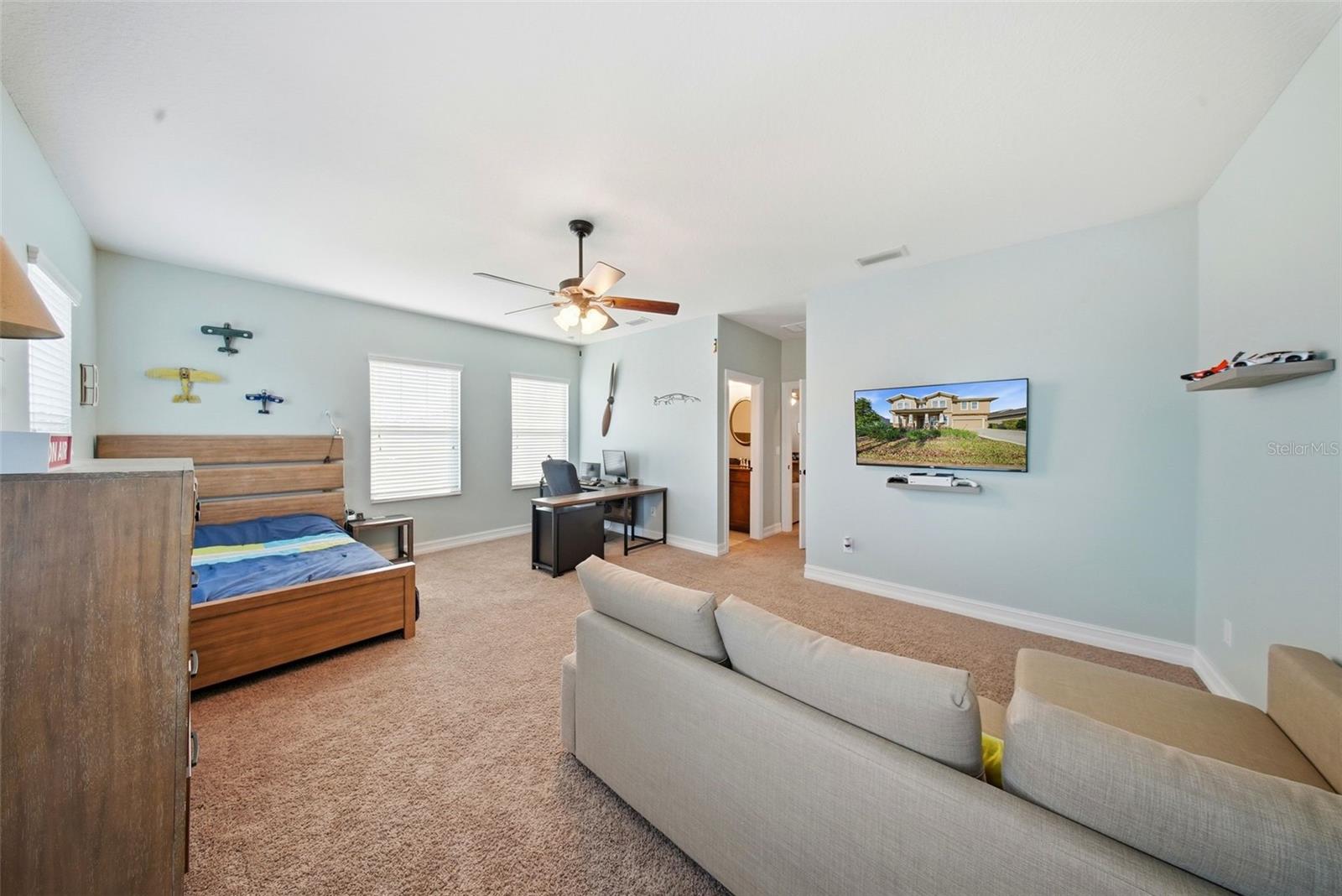 FISHHAWK RANCH WEST PH 1B/1C - Residential