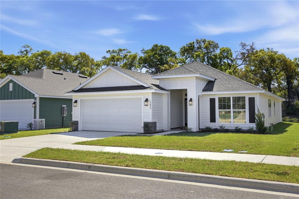 Photo of 2590 SW 250th Terrace, Newberry, FL 32669 (MLS # GC540563)