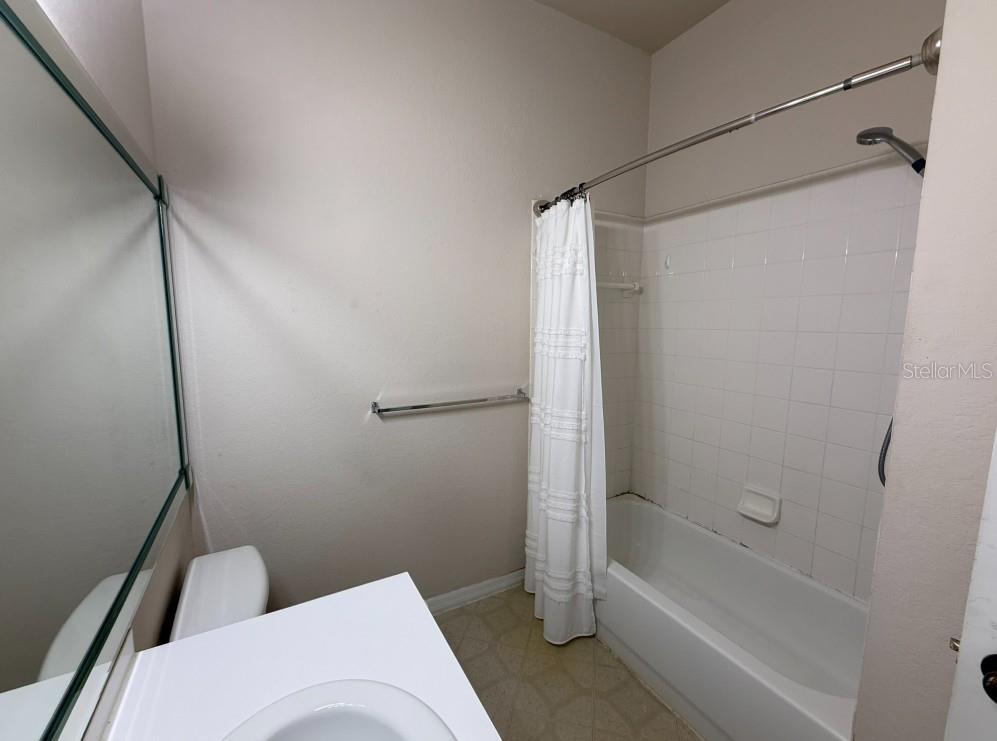 SERENADE ON PALMER RANCH - Residential Lease