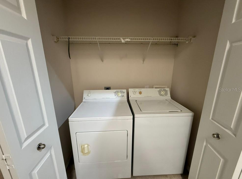 SERENADE ON PALMER RANCH - Residential Lease