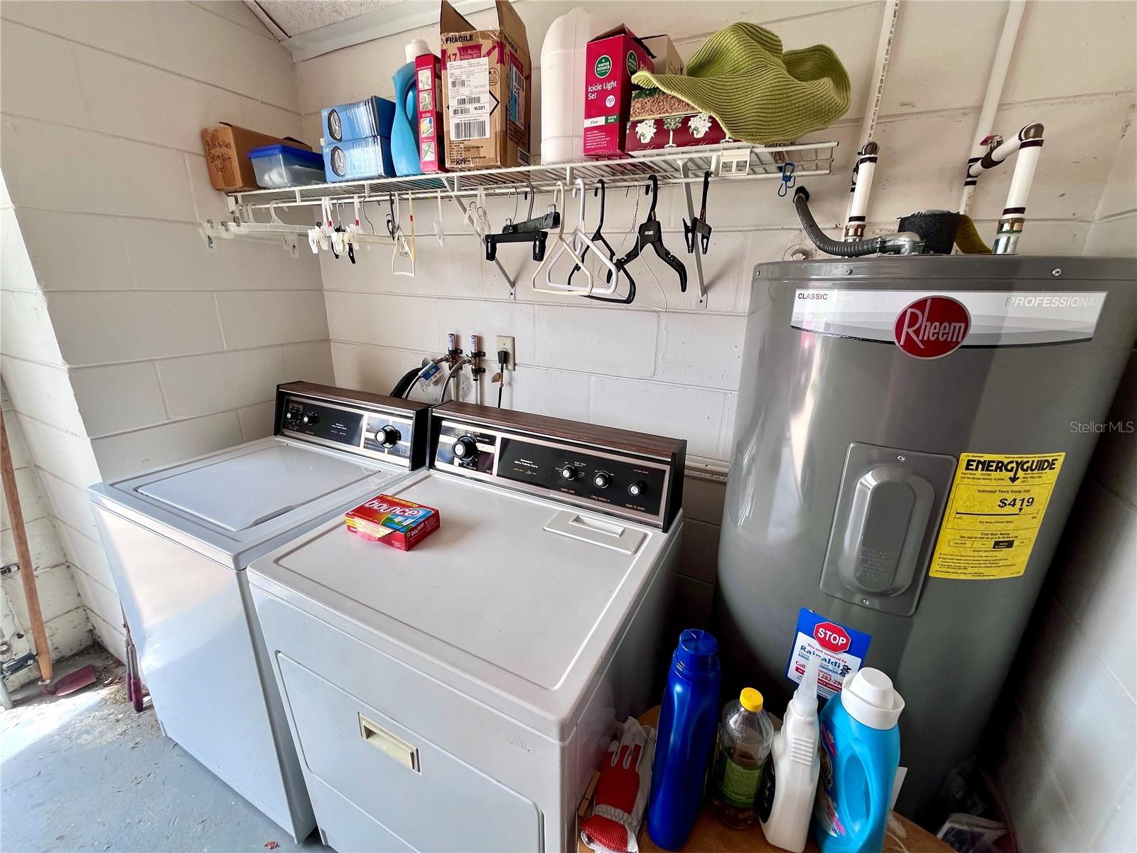 BVL LAKEPOINTE TWNHMS - Residential