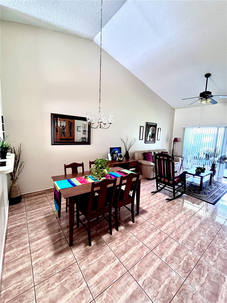 BVL LAKEPOINTE TWNHMS - Residential