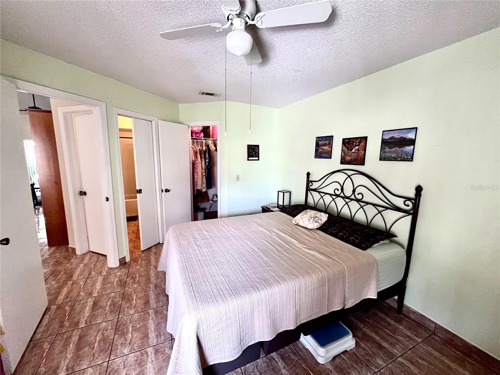 BVL LAKEPOINTE TWNHMS - Residential