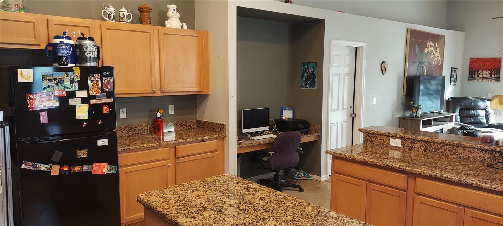 LEXINGTON VILLAGE PH II - Residential