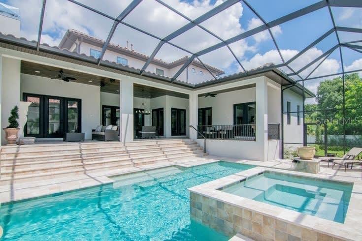 SUNSET PARK - Residential