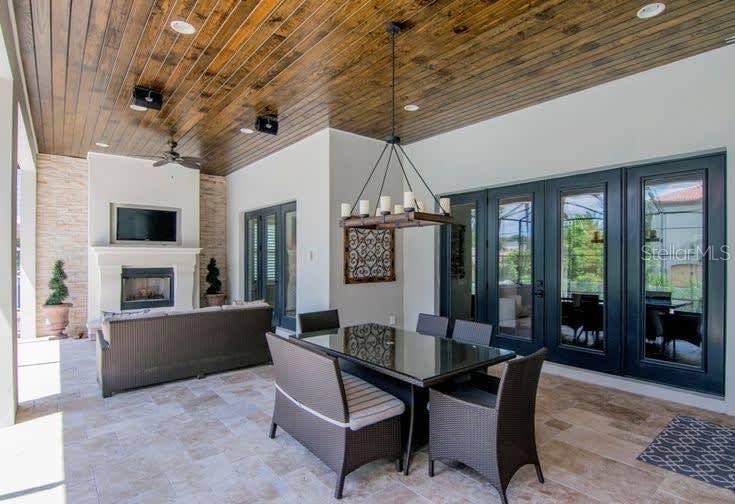 SUNSET PARK - Residential