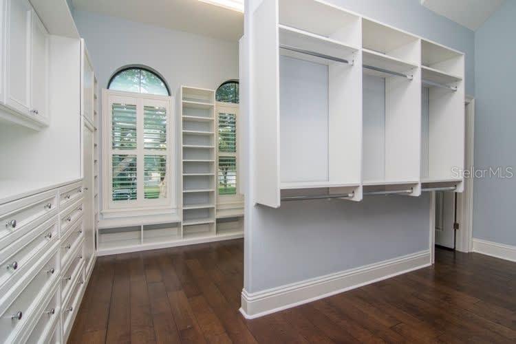 SUNSET PARK - Residential