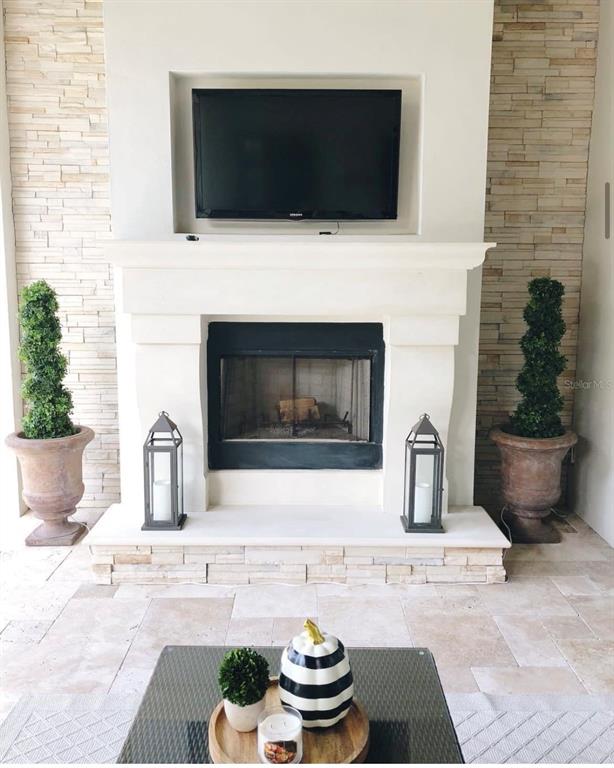 SUNSET PARK - Residential