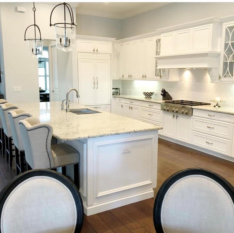 SUNSET PARK - Residential