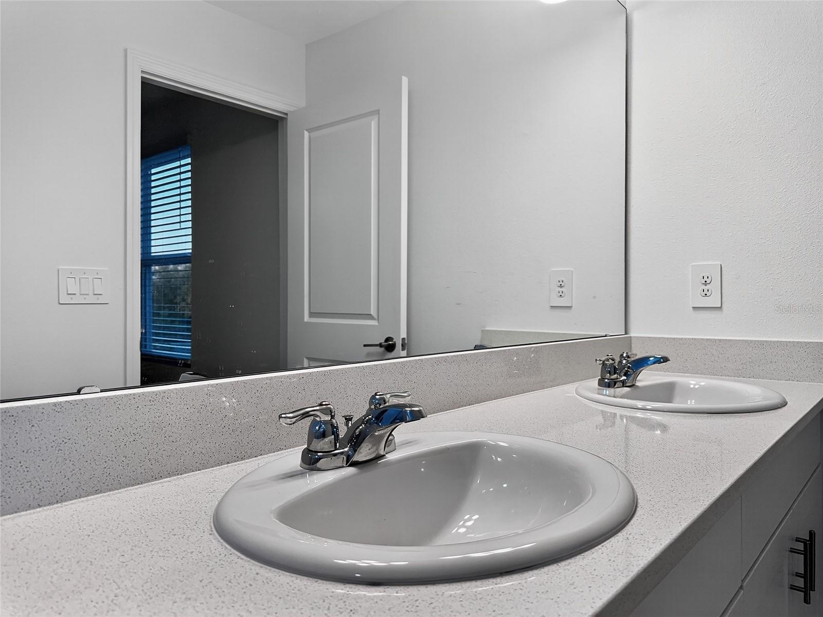 WESTVIEW - Residential