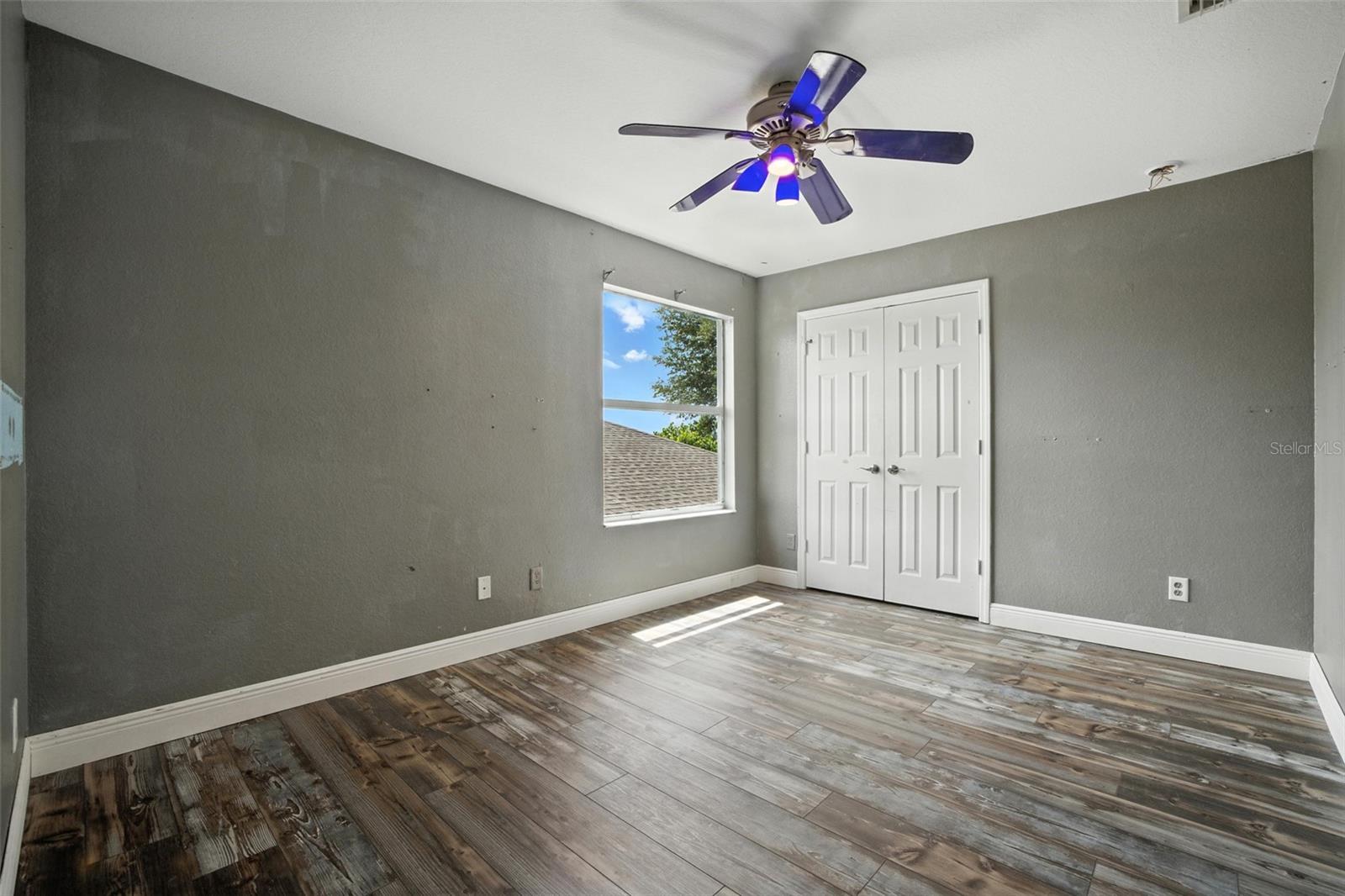 GLADIOLUS PRESERVE - Residential