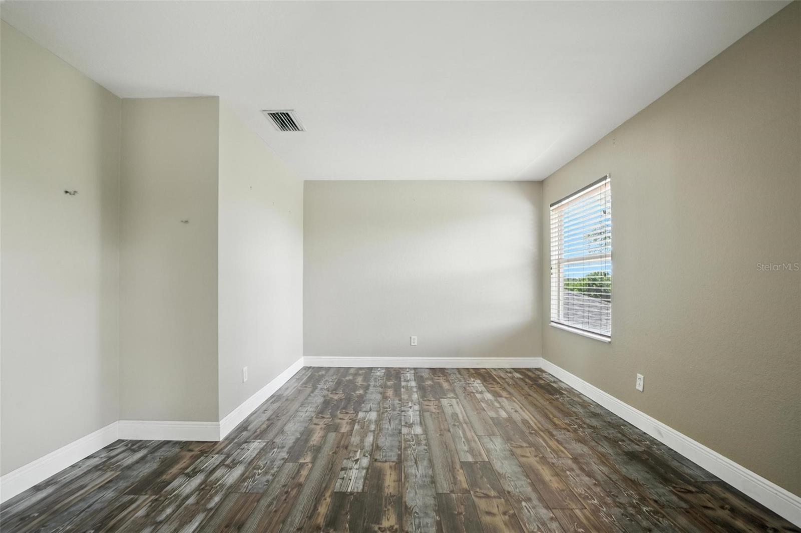 GLADIOLUS PRESERVE - Residential