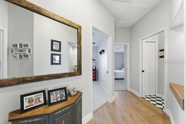 SUMMERGLEN - Residential