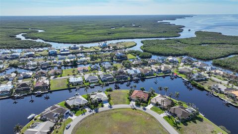 A home in PUNTA GORDA