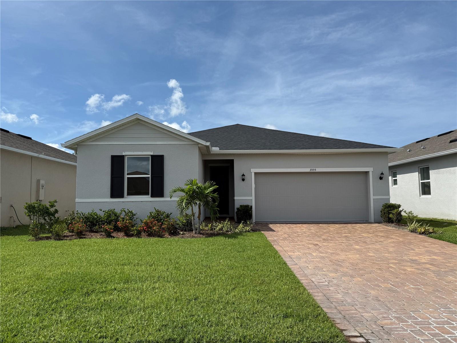 Fully Furnished Sarasota Home – Move-In Ready & Conveniently Located
Available now, this clean and well-maintained 3-bedroom, 2-bath single-family home is offered fully furnished in the quiet Twin Lakes community. With over 1,600 square feet of living space, this home features a functional split-bedroom layout ideal for comfortable day-to-day living.
The kitchen offers solid wood cabinetry, stainless steel appliances, and a breakfast bar that opens to the main living area. The primary suite includes a walk-in closet and en-suite bath with dual vanities and a walk-in shower. Two guest bedrooms and a second full bath sit on the opposite side of the home for privacy.
Step outside to a screened-in lanai overlooking a private backyard with no rear neighbors. Additional highlights include an indoor laundry room and a two-car garage.
Located just minutes from I-75, UTC, downtown Sarasota, and Lakewood Ranch, with easy access to shopping, dining, and the Gulf beaches.
Offered fully furnished
No pets permitted
Lawn care included
First, last, and security deposit required
A solid choice for anyone looking for a turn-key rental in a central Sarasota location.