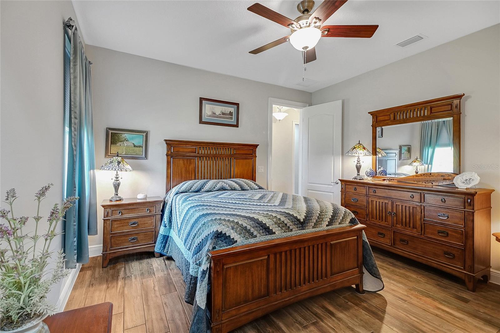 HARBOR HILLS - Residential