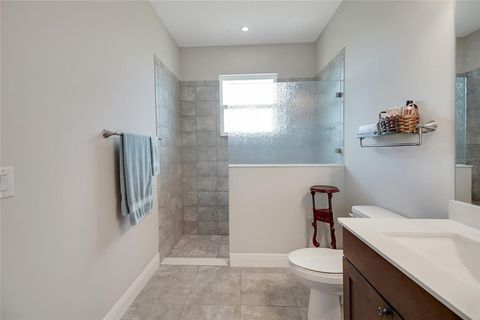 Tiny photo for 6008 Apex Way, Lady Lake, FL 32159 (MLS # G5098078)