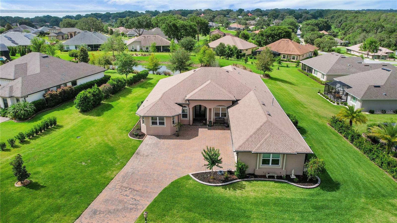 HARBOR HILLS - Residential