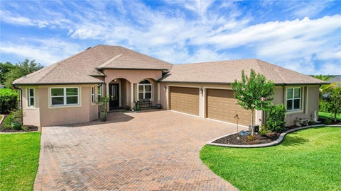 Photo of 6008 Apex Way, Lady Lake, FL 32159 (MLS # G5098078)