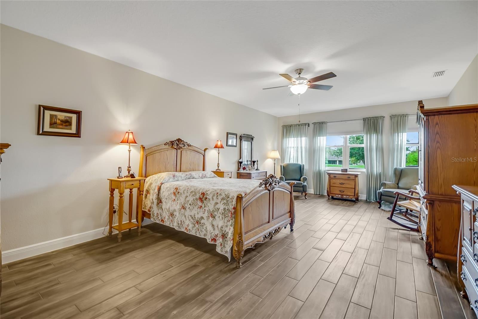HARBOR HILLS - Residential