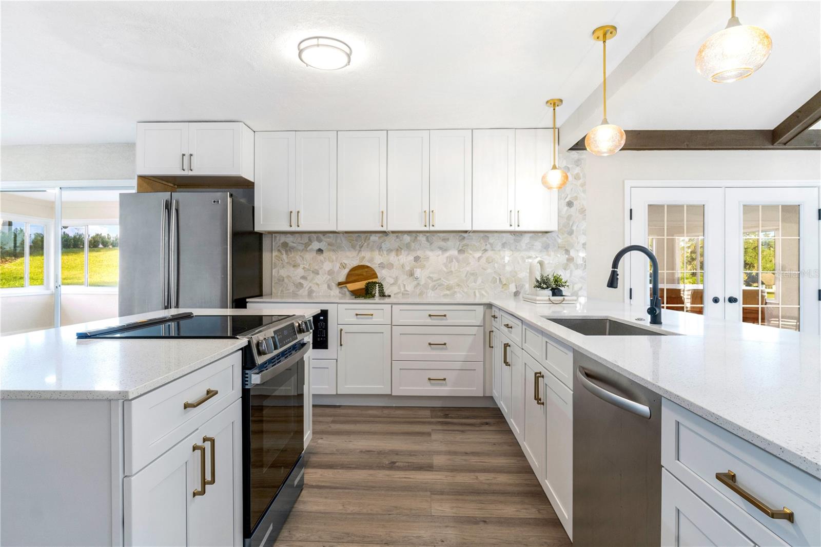 GOLDEN HILLS TURF & COUNTRY CLUB - Residential