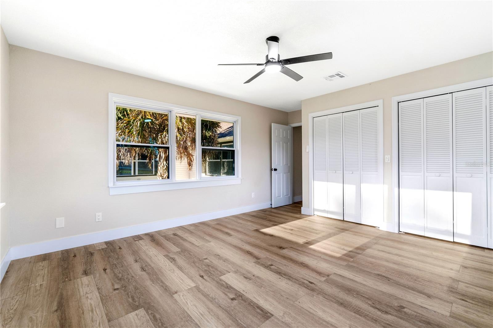 GOLDEN HILLS TURF & COUNTRY CLUB - Residential