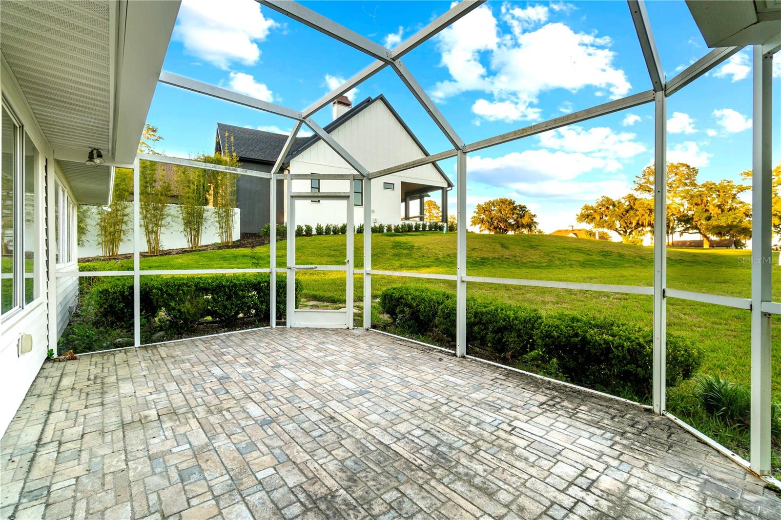 GOLDEN HILLS TURF & COUNTRY CLUB - Residential