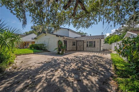 A home in TAMPA