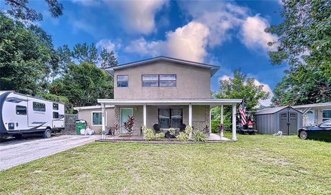 A home in SEMINOLE