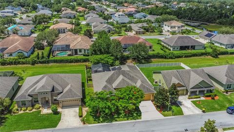 A home in LAKELAND