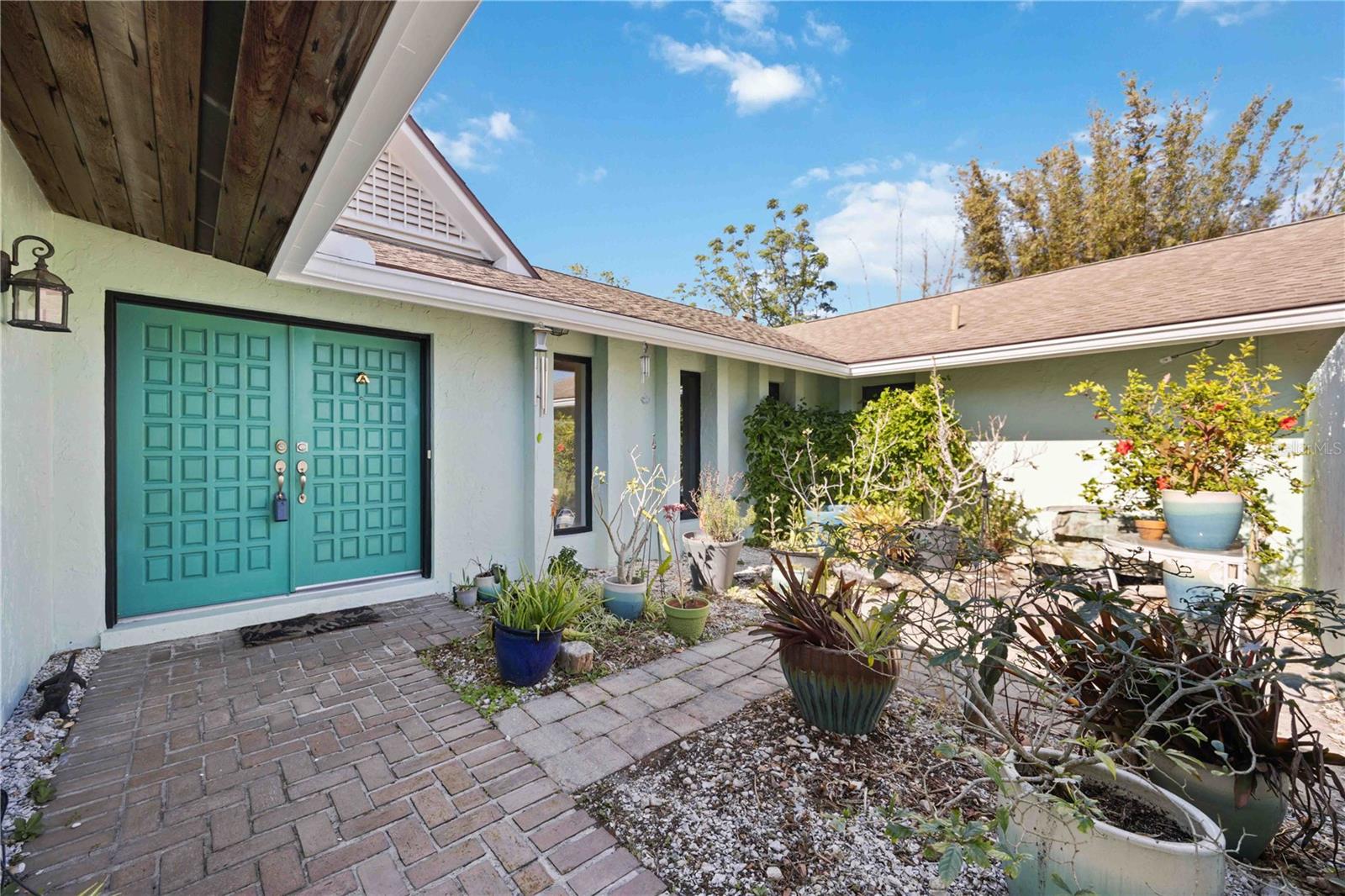 SHERWOOD ESTATES - Residential