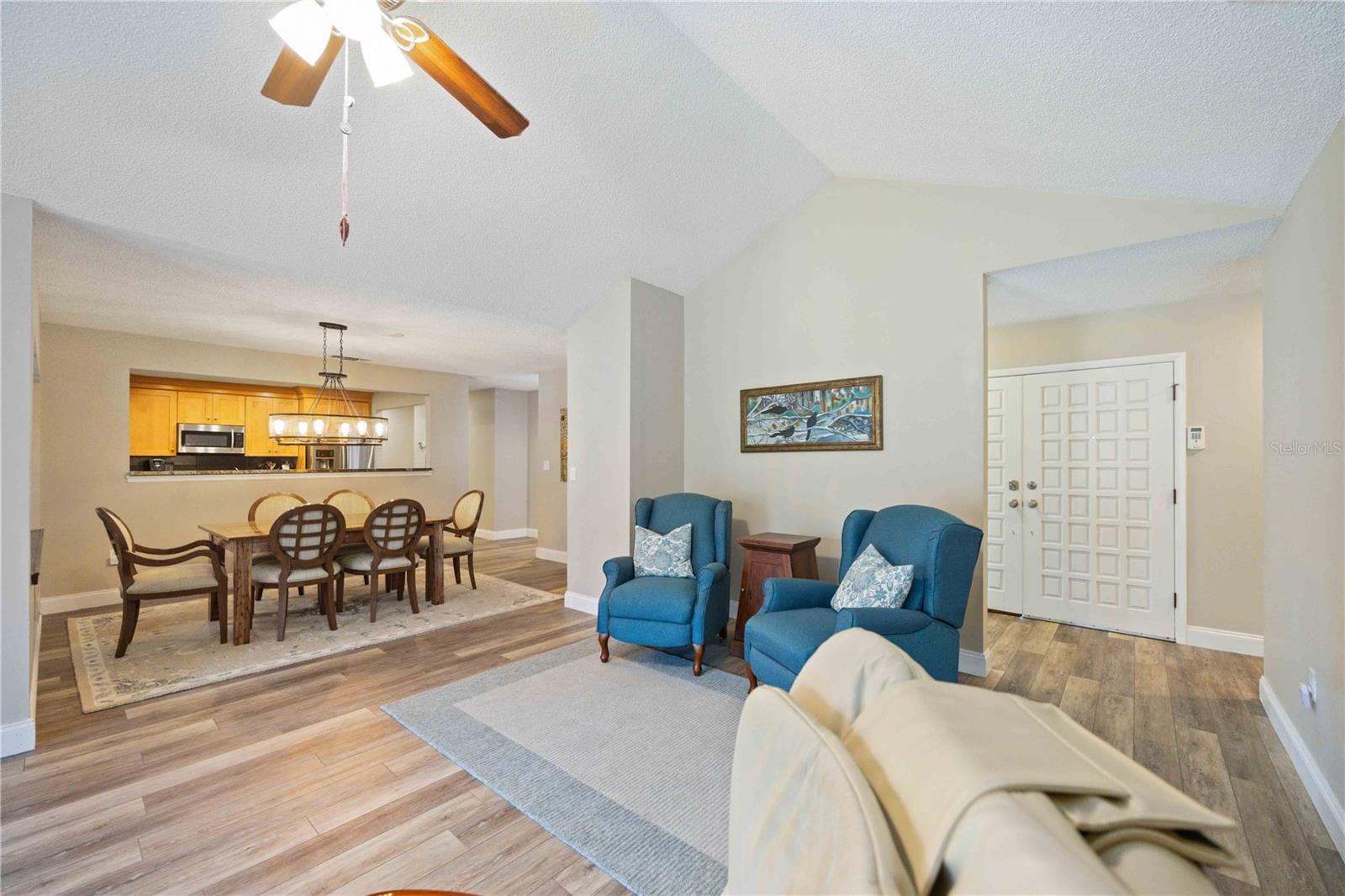 SHERWOOD ESTATES - Residential