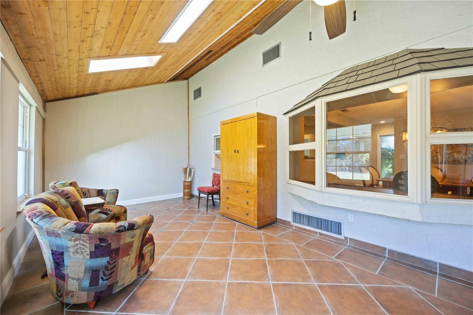 SHERWOOD ESTATES - Residential