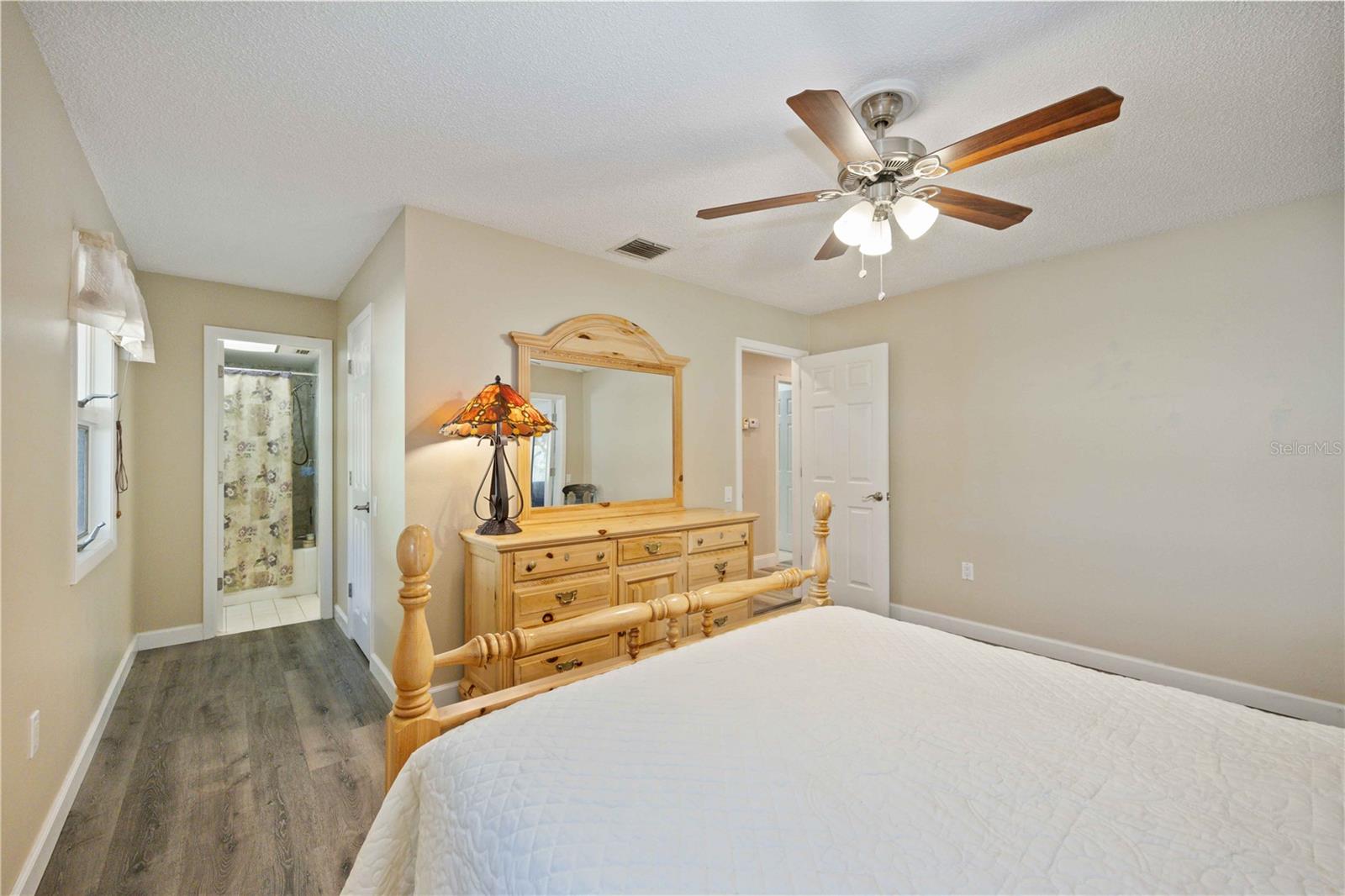 SHERWOOD ESTATES - Residential