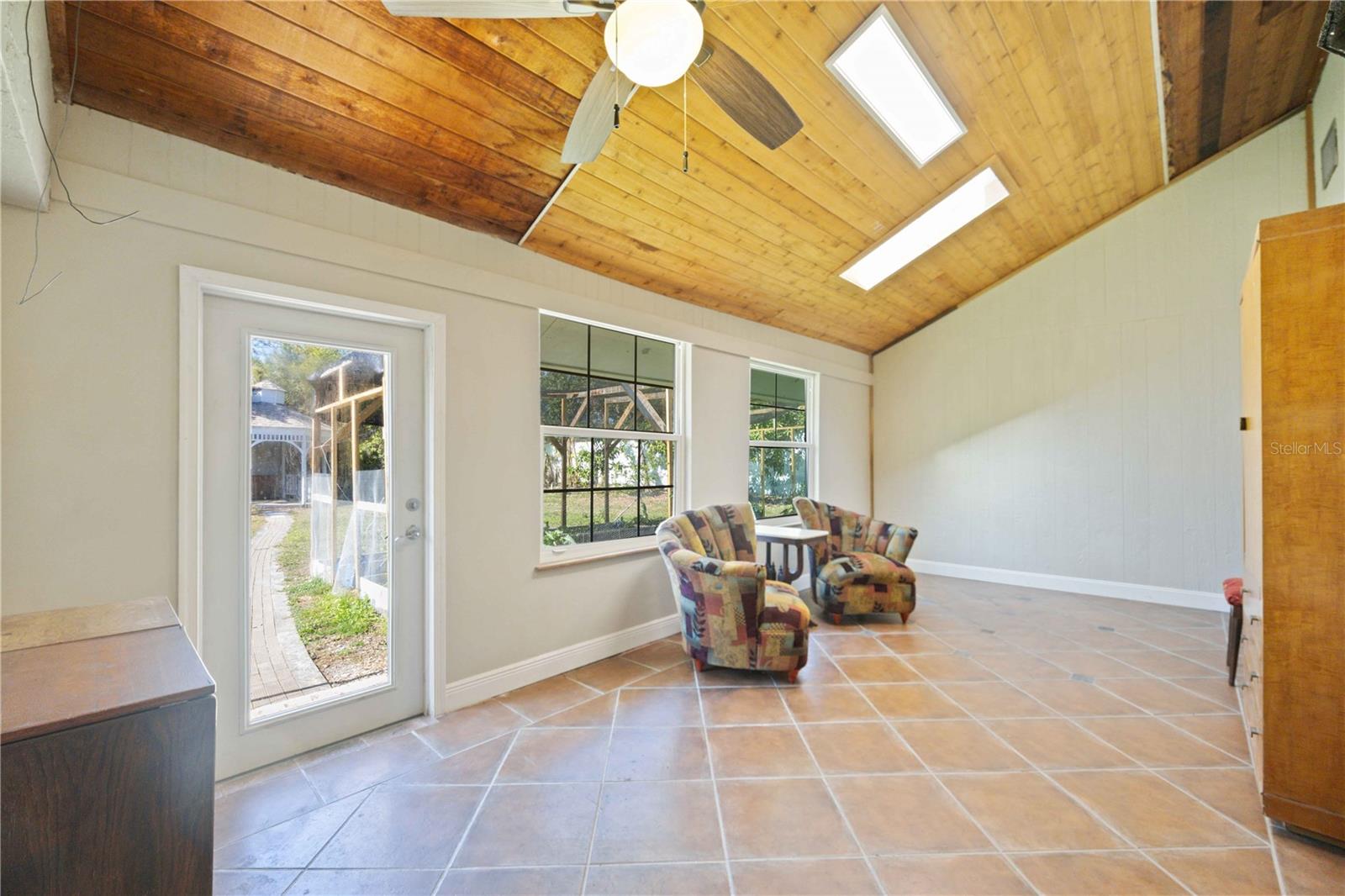 SHERWOOD ESTATES - Residential