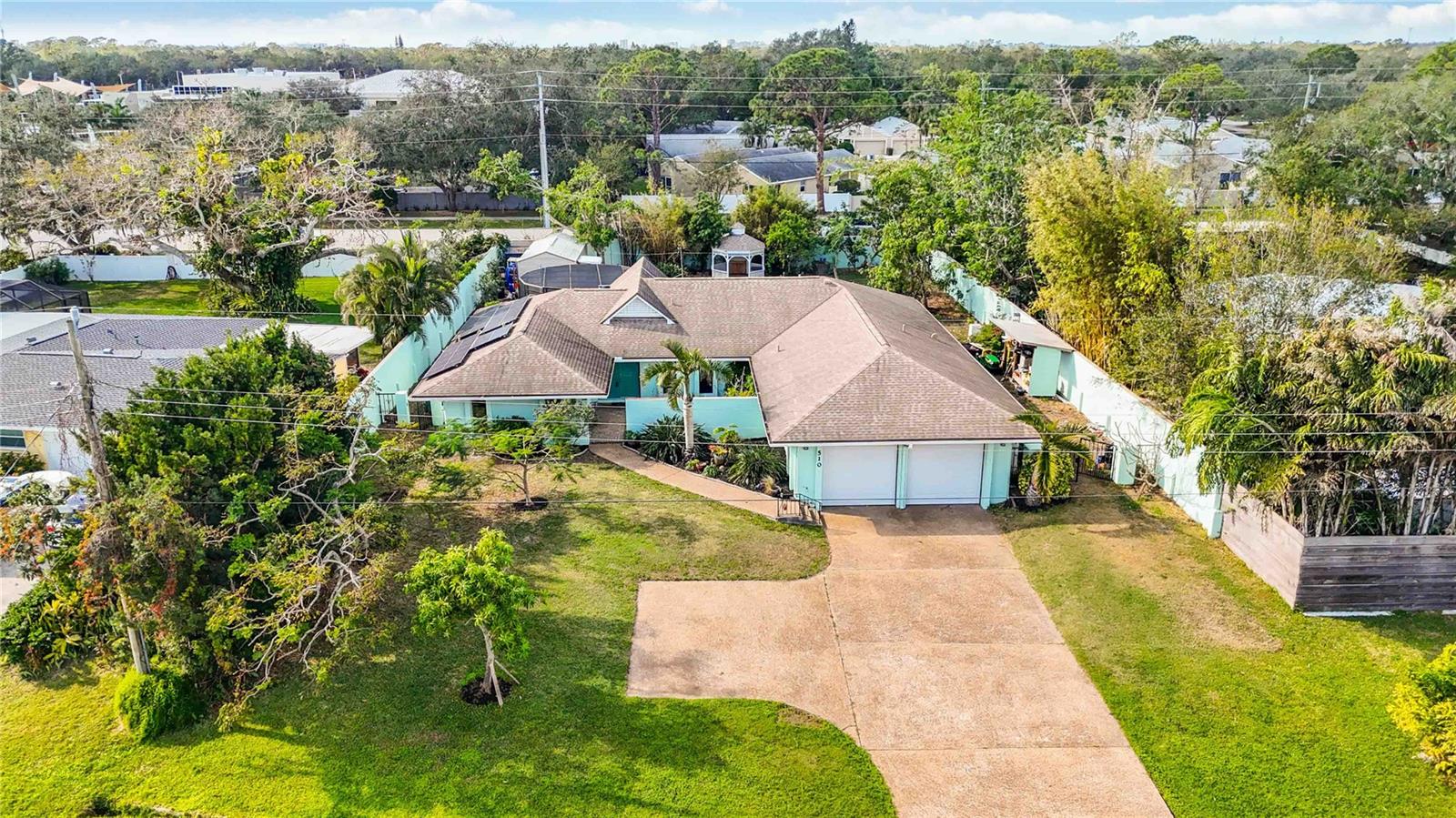 SHERWOOD ESTATES - Residential