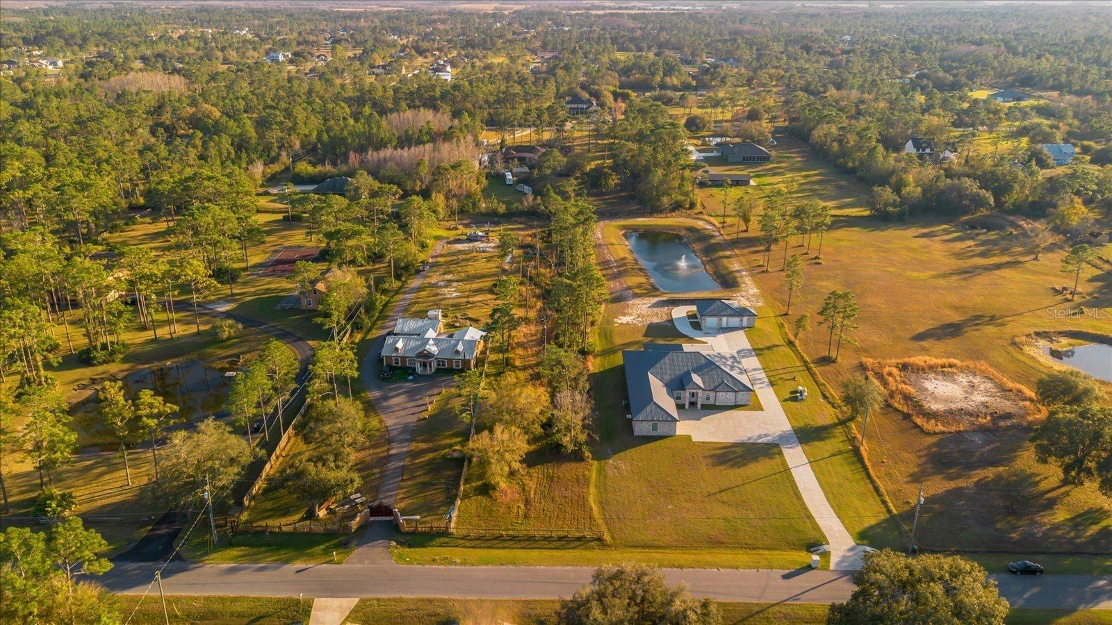 Build Your Dream Home or Investment Property – Prime Vacant Lot in Orlando!
Discover a rare opportunity to own a spacious vacant lot in a desirable residential area of Orange County, FL. Whether you're planning to build your forever home, a custom estate, or a long-term investment, this parcel offers incredible potential. Nestled in a peaceful setting yet just minutes from major roads, shopping, dining, and top-rated schools, the location blends rural charm with urban convenience. The property is zoned for residential use and surrounded by established homes and open land, offering flexibility for a variety of uses. Enjoy easy access to SR-50, the 408, and downtown Orlando. Buyer to verify all details, including utilities, zoning, and buildable area with Orange County Planning & Zoning. Don’t miss this opportunity to own land in one of Central Florida’s most rapidly growing regions!